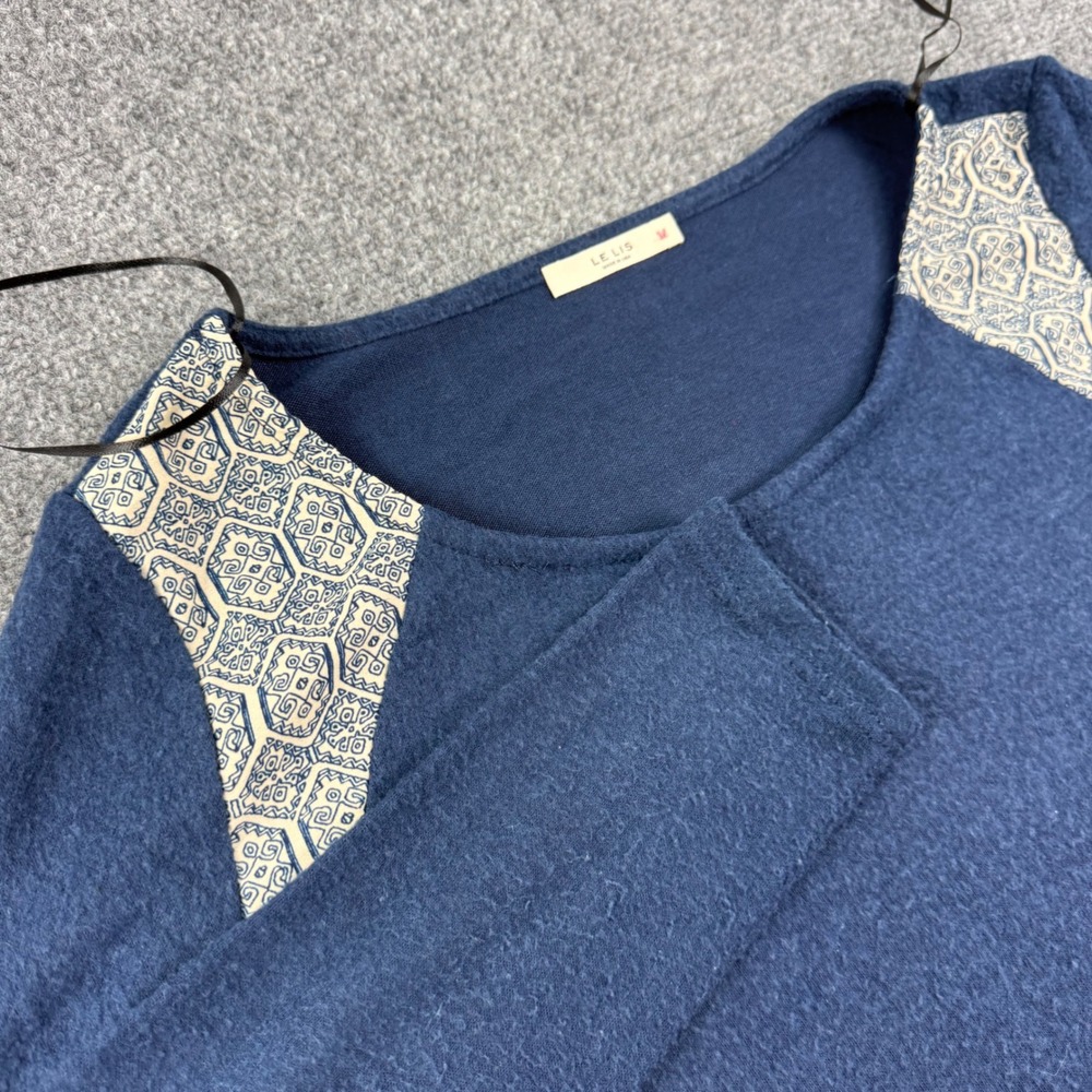 LE LIS Knit Tunic Top M Navy Blue Mixed Media Geometric Print Women